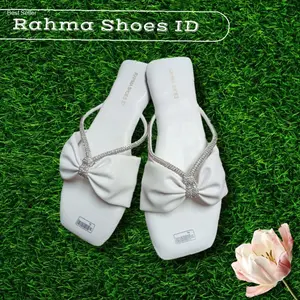 Rahma Shoes Id Sandal Wanita Dengan Rantai Berlian Sandal Jepit Flat Wanita | Kekinian