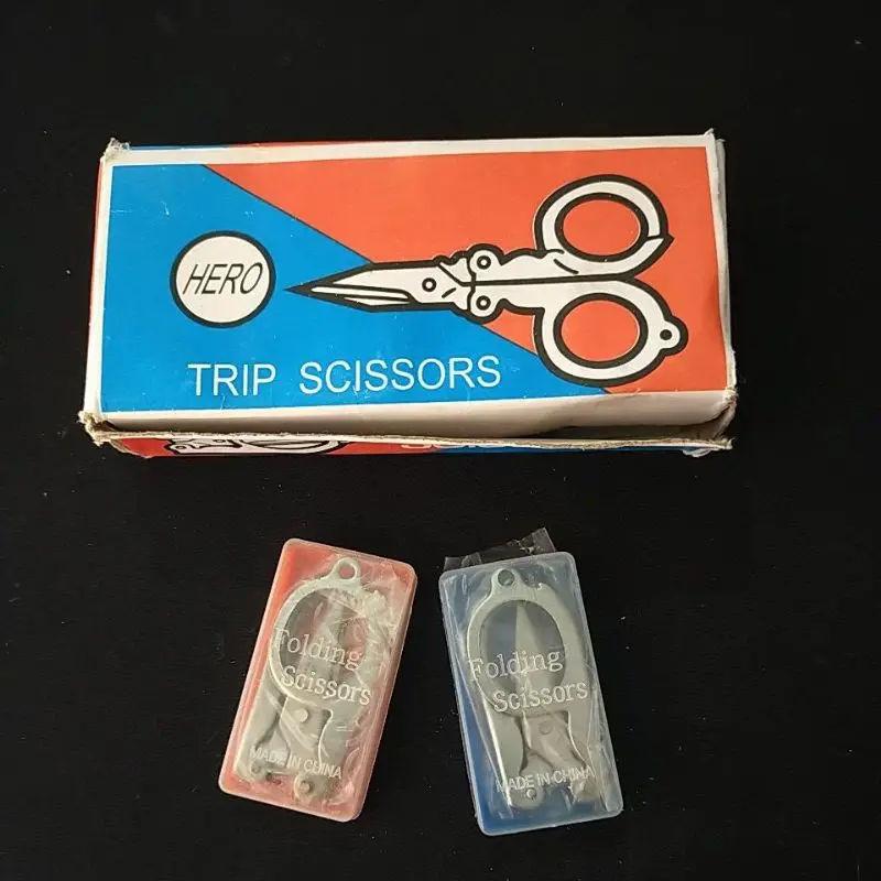 GUNTING KECIL LIPAT (SATUAN)
