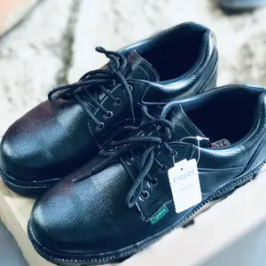 SEPATU SAFETY KERJA UJUNG BESI PRIA ANTI SLIP&ANTI LICIN SOL DI JAHIT TAHAN LAMA IDEAL UNTUK PROYEK KONSTRUKSI DAN INDUSTRI -  Shoes