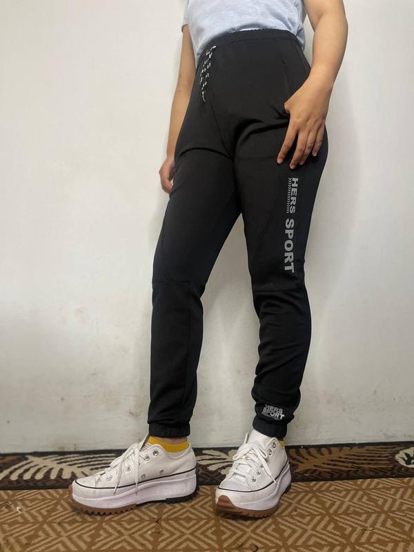Celana Jogger Panjang Pria Wanita Hitam Ealstis Gym Fitnes Olahraga Karet Bawah 0