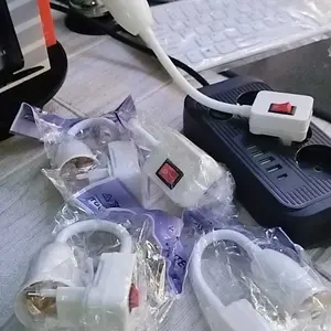 Fitting Lampu Fleksibel E27 Colok Stop Kontak Saklar ON OFF Praktis Portable Plastik Bohlam Leher Lentur 220V