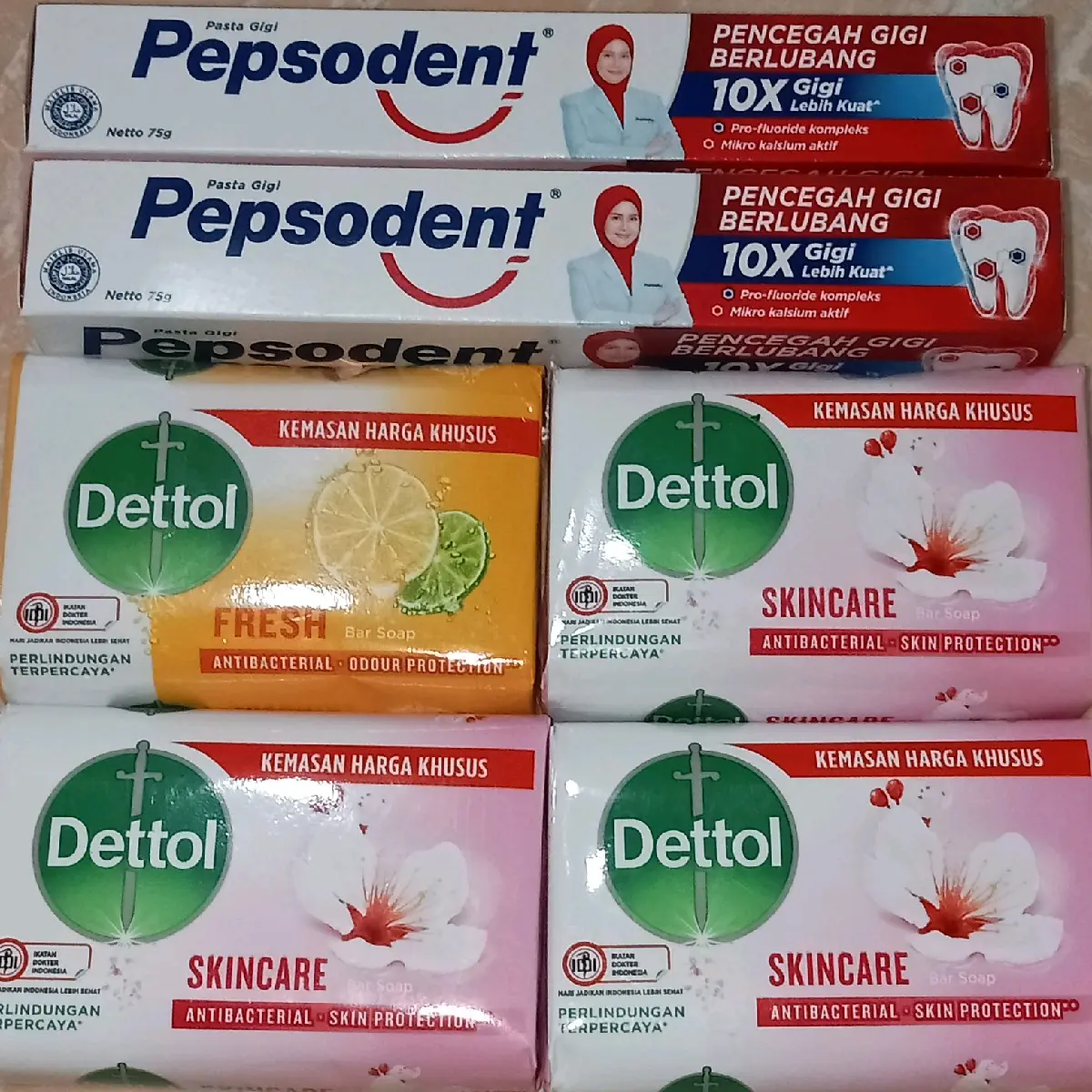 2psc pepsodent (75g)+ 4pcs sabun Dettol batang besar (100gr)