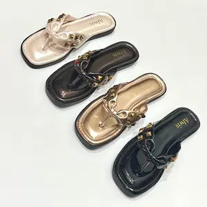 Alwisshoes Izana Sandal Flat Wanita Karet Sendal Jepit Cewek Trendi Kekinian Black Pesta Santai Sandals OOTD Perempuan Teplek Korean Style