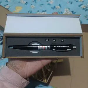Pen Laser Pointer 4 in 1 - Pulpen Premium Presentasi, Proyektor, Papan Tulis, Laser Merah untuk Presentasi dan Papan Tulis dengan Beam Metal