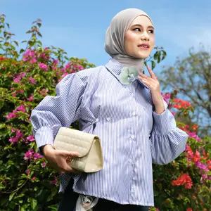 Mybamus X Oemahayu_ Dyandra Kemeja Pleated Poplin Lengan Balloon Tops Soft Yellow Kemeja Soft Pink