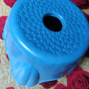 GGS Kursi Jongkok Plastik / Kursi Kecil / Bangku jongkok Murah /Bangku Jongkok Anak Kursi Taman Y4115