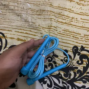 Tali Skipping Lompat Jump Rope Alat Olahraga Sport Loncat Outdoor untuk Aktivitas Luar Ruangan