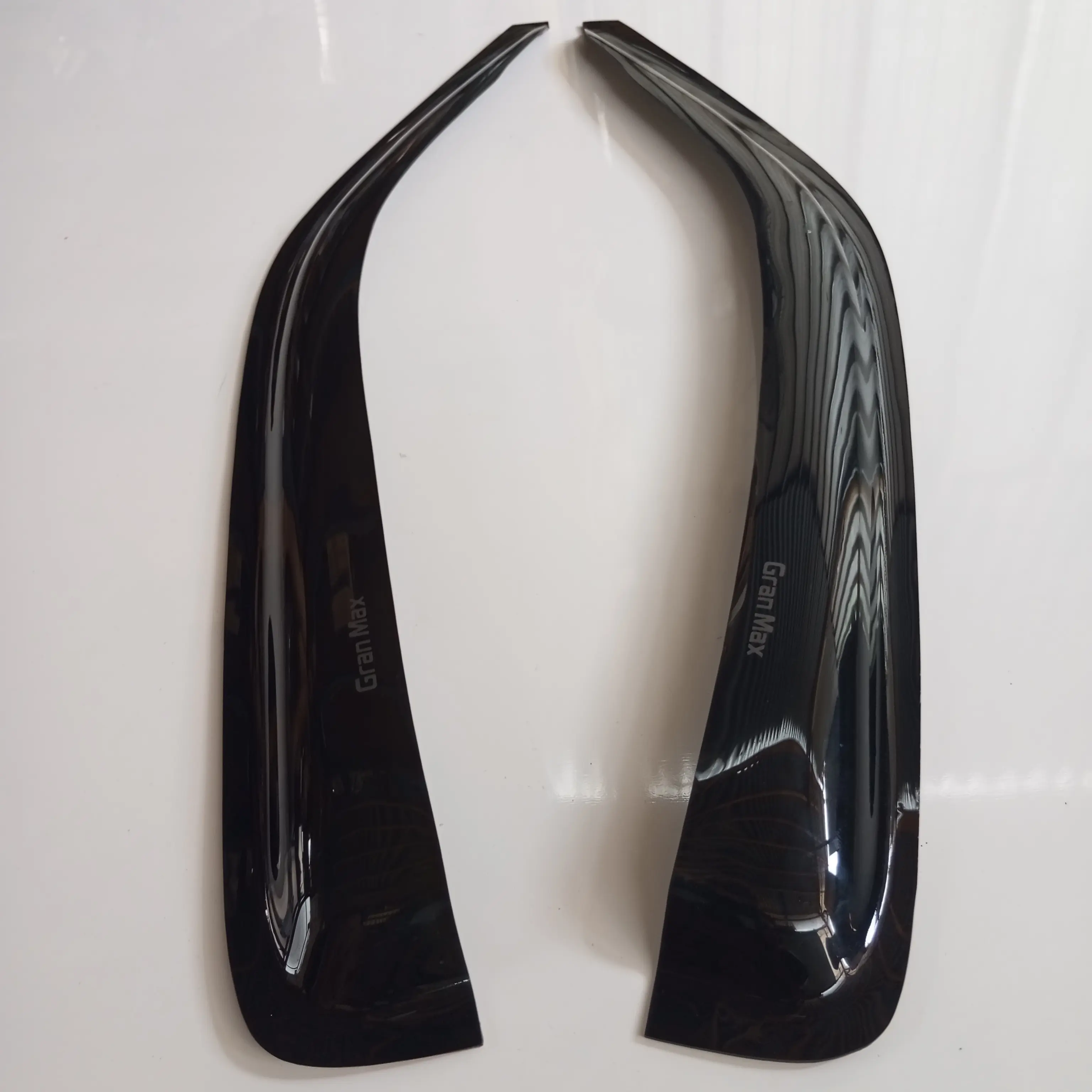 TALANG AIR MOBIL DAIHATSU GRAN MAX PICK UP SLIM Car Penutup