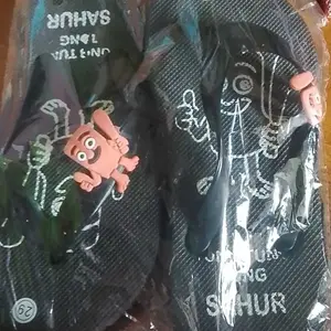 Sandal Anak Anomali Laki Laki Tung Tung Sahur dengan Karakter Lucu Fashion