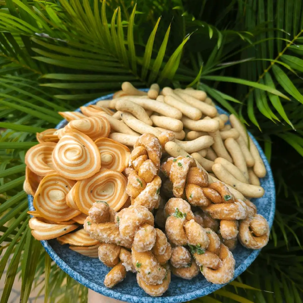 COMBO 500G TAI HEO, BÁNH CỘNG,QUAY CHÈO TRUYỀN THỐNG  Snack Ăn Vặt ( BÁNH KẸO MAI THI )