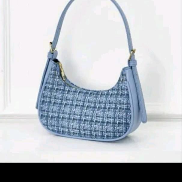 (BELI LOKAL)TAS SLEMPANG GILSHA/TAS WANITA KEKINIA/TAS KANVAS 1