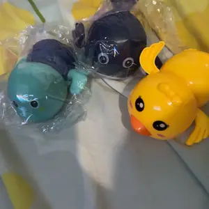 MMM-COD Mainan Mandi Anak Bayi Bentuk Kura Kura Paus Lumba Lumba Bebek Berenang Di Kolam Renang Bak Mandi Duck Dolphin Air Lucu Mainan Edukasi Best Selling (BELI LOKAL) Toys