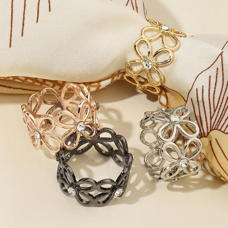Hijab Clips, Flower Designs, Buckles, Hijab Pins, Hijab Brooches, Scarf Rings, Scarf Ring Rings