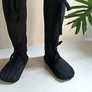 KAOS KAKI SAWAH ANTI KEONG DAN BENDA TAJAM // SEPATU KEBUN