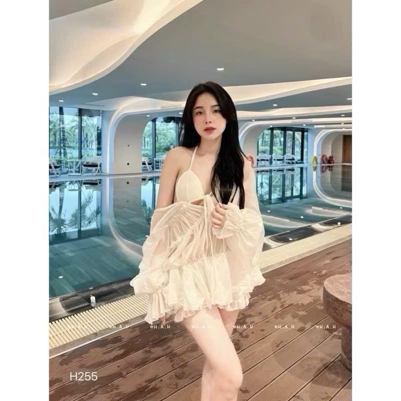 SET ÁO VOAN TƠ TRẮNG BO RÚT NHÚNG TD + BRA  2S + SHORT SIZE SM 1