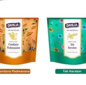 Dahlia Pengharum Ruangan Teh Kraton dan Cendana Padmasana Aroma Segar untuk Ruangan Anda