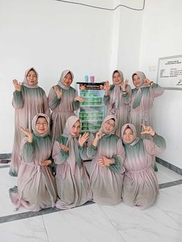Product Review of Gamis Set Hijab Gradasi Mat Ceruty Babydol Full Furing Hyget Kaos Ootd Hijab Style Muslim hyget set gradasi olive from T**S G**H M**A 1