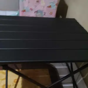 WORLDHOME - Meja Lipat Outdoor Kokoh Dengan Kaki Anti Slip Dan Desain Portabel