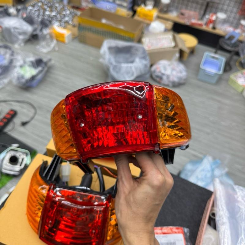 Đèn Hậu wave thái 110 HMA thailand gắn xe wave nhỏ phụ tùng