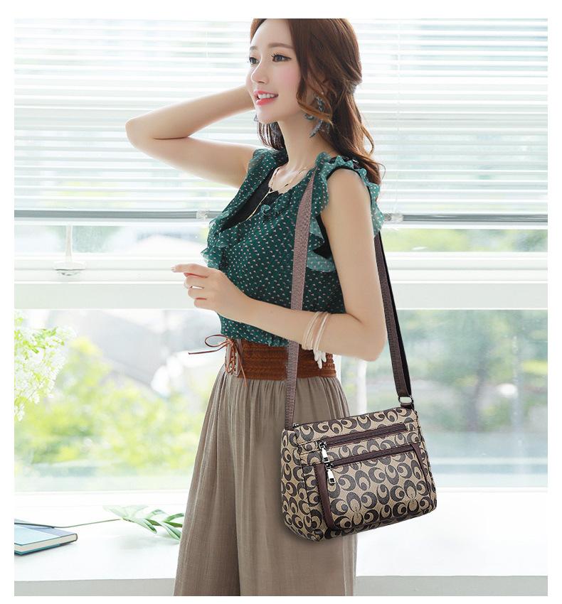 Product Introduction of Túi Đeo Vai Nữ, Sức Chứa Lớn, Nhiều Lớp, Túi Đeo Chéo, Thời Trang, In Hình Xu Hướng, Ví Đựng Tiền Xu, Thích Hợp Cho Nữ 4