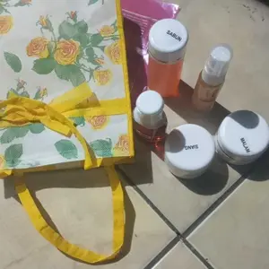 Paket Brightening 5in1 Ionskin Perawatan Kulit Wajah Cerah