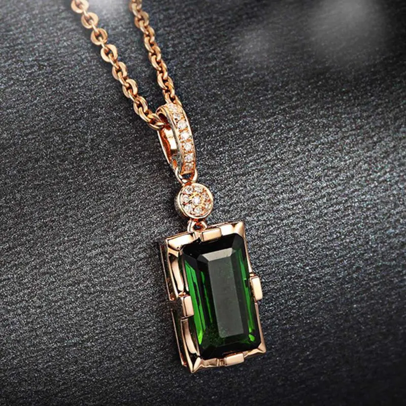 Elegant Bohemian Style Necklace for Women, 1pc, Green Cubic zirconia Pendant, Clavicle Chain, Daily Wear Jewelry