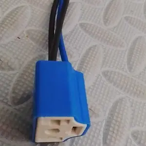 Socket Seal Beam Keramik Soket Sealbeam Bohlam H4 Rumah Lampu LED Mobil Motor H4 3 Kaki Universal Socket Halogen H4	