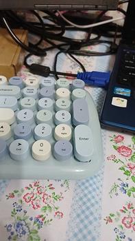 Product Review of MOFII Candy XR Wireless Keyboard Mouse Set for Windows, 2.4 GHz Wireless, Compact Design free battery Computer Keyboards Office from z**k 0