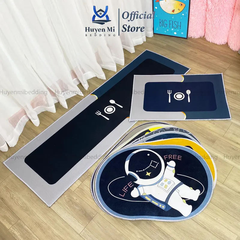 Huyền Mi Bedding Combo 1 Bộ Thảm Bếp 2 Tấm Theo Mẫu 40x120cm & 6 Tấm Thảm Lau Chân Ngẫu Nhiên Chất Nỉ Lì Chống Trơn Trượt Cao Su TPR Giữ Bụi Hiệu Quả 1