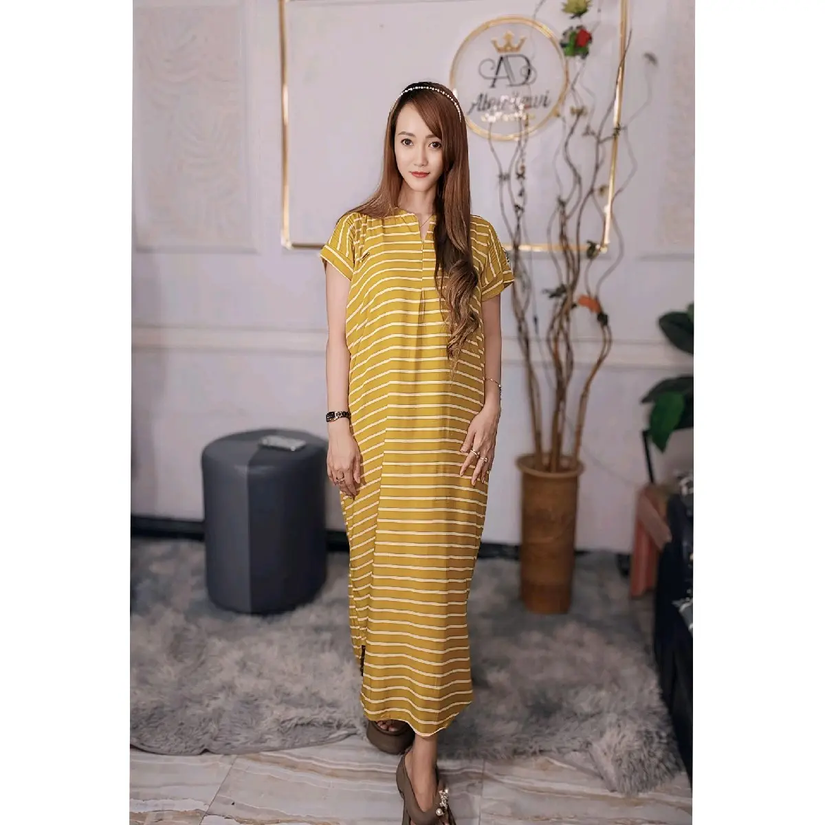 ALUNA Dress salur Bahan Rayon halus,adem degan Resleting bunsui dan saku samping enak di pake buat santai  dan berpergian Wanita