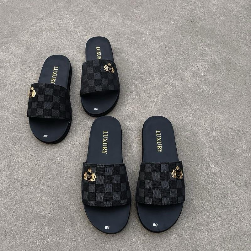 {Caro Vương Miện} Dép Quai Ngang Luxury Đế Cao Su +{Khâu Quai Đế}