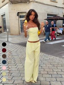 Conjunto de moda urbana con top halter y pantalón largo holgado, casual para el verano, cómodo y elegante, perfecto para uso diario