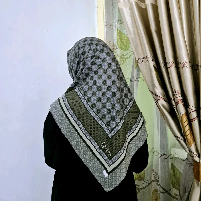 AZARA-SEGIEMPAT VOAL MOTIF MURAH TERBARU 2