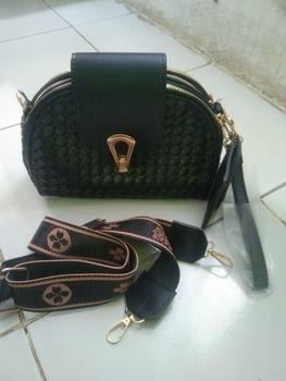 Product Review of SAMDESHOP Ghina - Singbag Wanita Tiga Ruang Luas Muat Banyak , Tas  Wanita Kekinian from n**d 0
