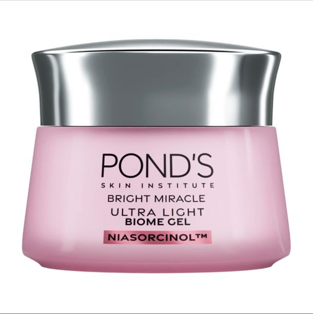 Pond's Bright Miracle Ultra Light Biome Pelembab Wajah Niasorcinol 15 g, Pond's Bright Miracle Ultra Light Biome Pelembab Wajah Cera Hyamino 15 g.