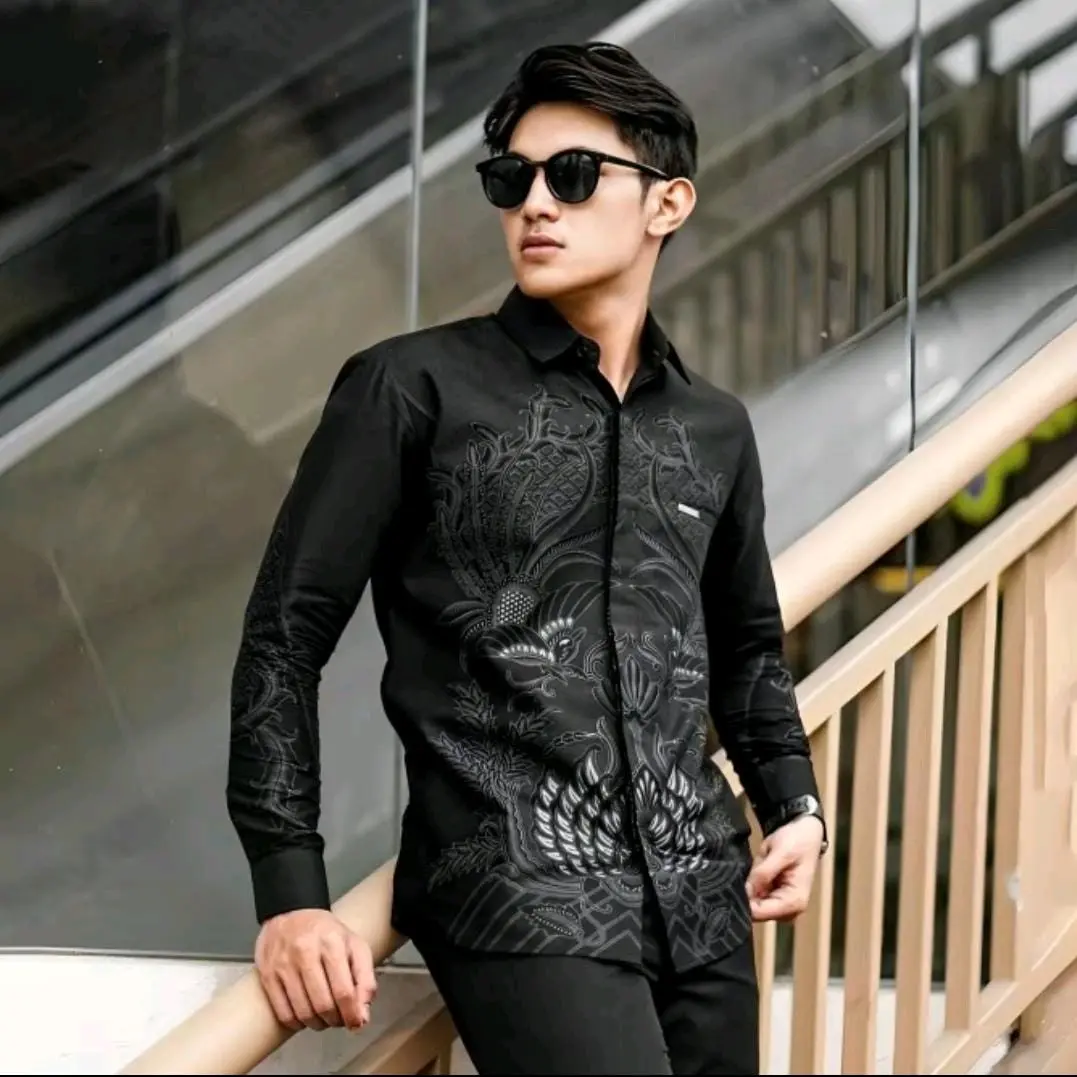 Kemeja Batik Pria Motif Garuda Lengan Panjang Size M L XL XXL Dewasa Kerja Keren Motif Mewah Baju Kantor Katun