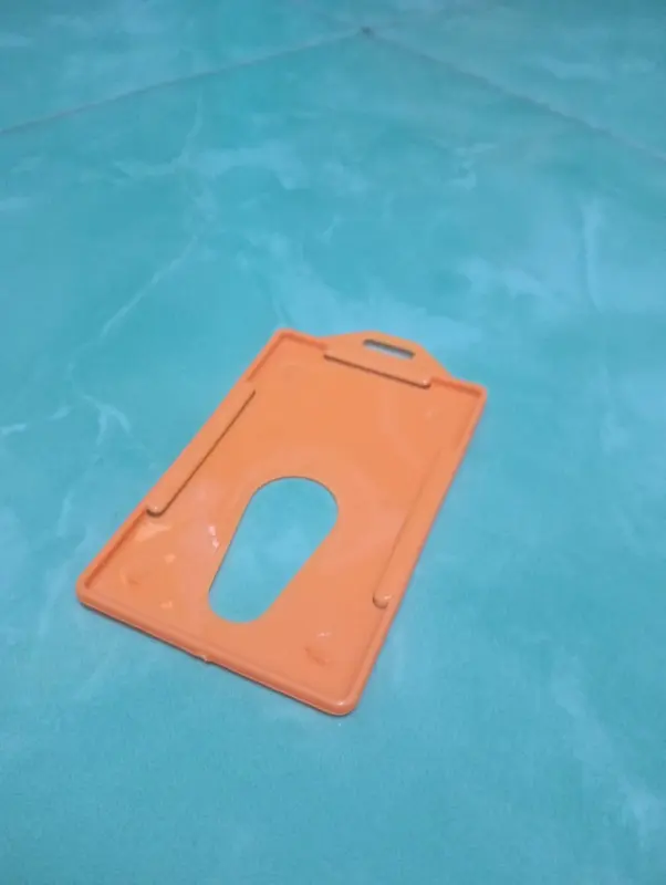 Casing ID Card Plastik Murah dan Berkualitas 3