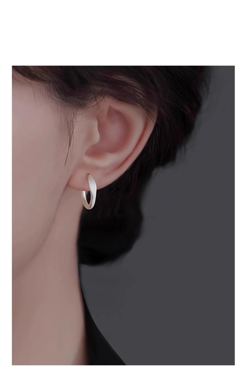 Product Introduction of 925 Sterling Silver Small Hoop Earrings Delicate Birthday Gift for Women Girls 3
