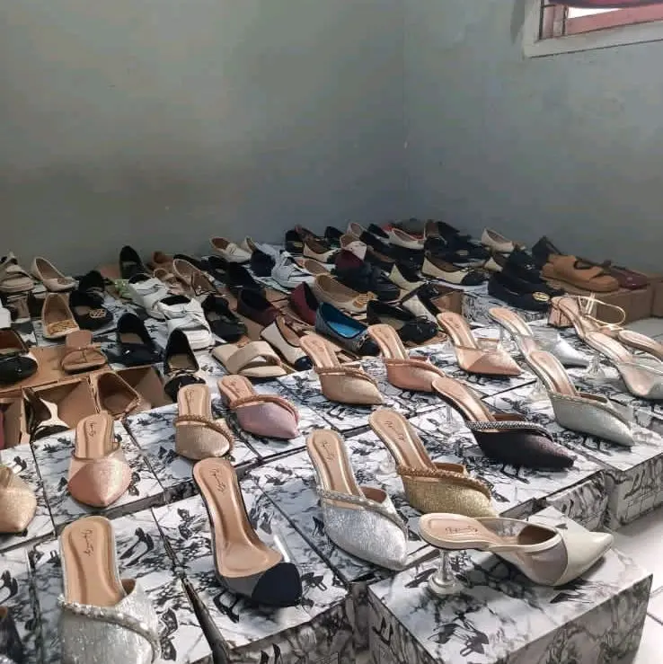 KODE 1-100 SANDAL CUCI GUDANG Wanita