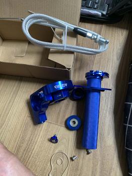Product Review of Gas Spontan ACERBIS Model V1 Dengan Kabel gas 1 Bahan Full Aluminium Alloy from M**5 1