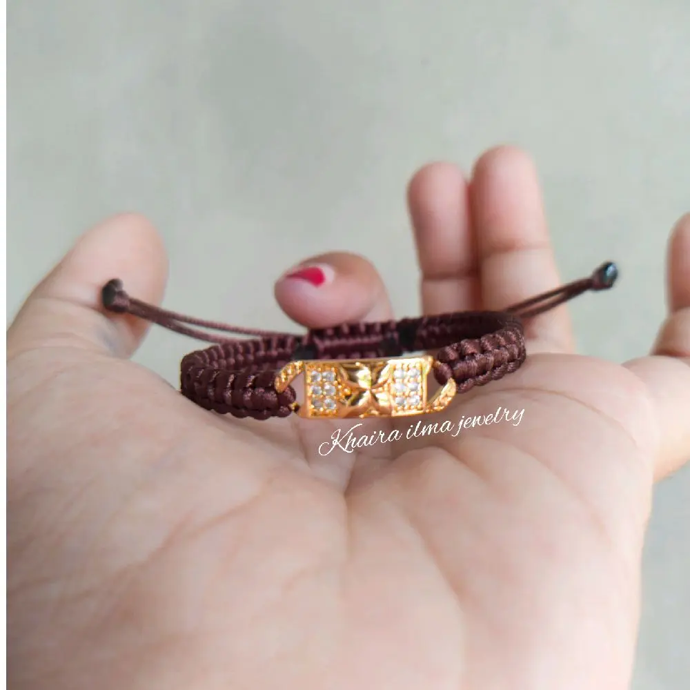 gelang tali awet di pakai harian warna tali coklat Bracelets
