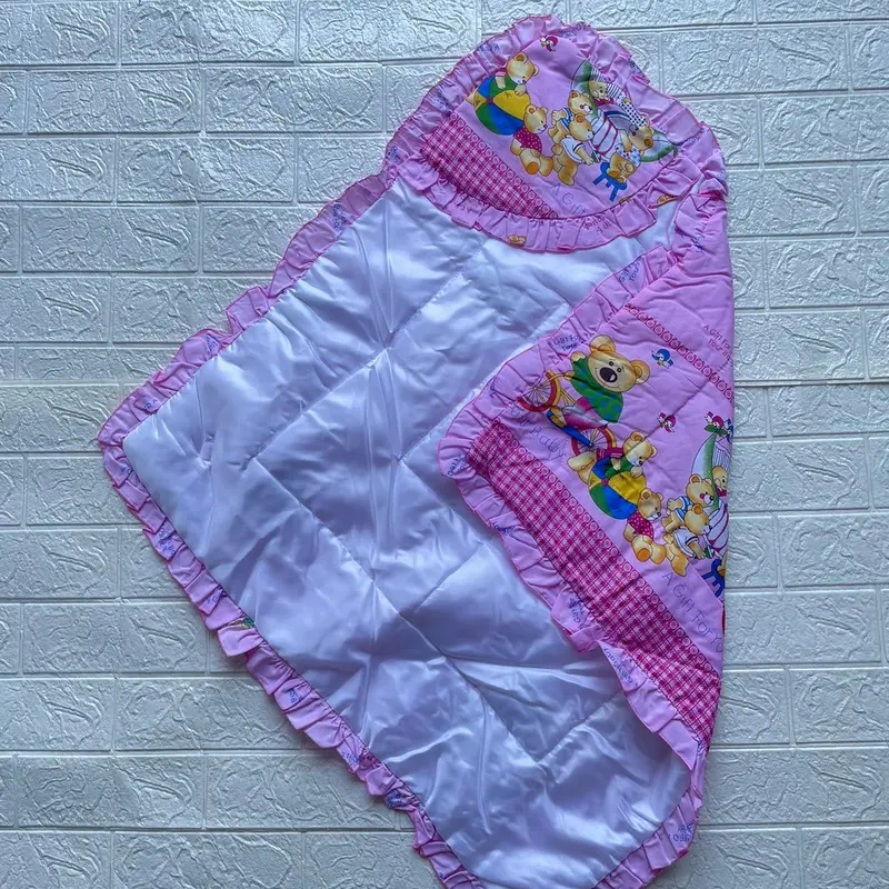 Selimut Bayi Renda Variasi Katun Berkualitas 2