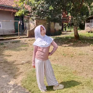 Bergo Alana Size M Spandex Jersey