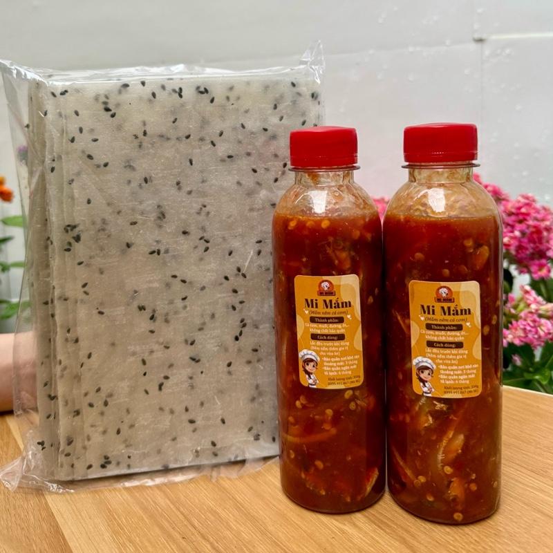 COMBO 1 BỊCH BÁNH TRÁNG MÈ + 2 MẮM CÁ CƠM(bánh tráng bịch 500g,mắm 350g/1chai)