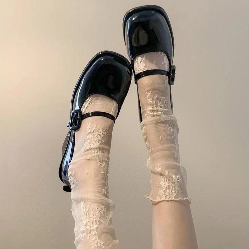 Thin Style Lace Middle Cylinder Women Sock Jap Jk Academic Style Flower Hollow Out Refreshing Socks For Women 6
