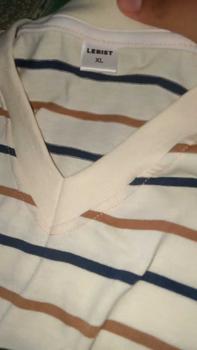 Product Review of V-NECK CROP STRIPE KERUT- Top tee Garis salur Kaos Atasan basic Katun Leher V Wanita Cotton Combed 30s Premium Lerist T-Shirt Polos Baju Pendek from 🌷**🌷 1