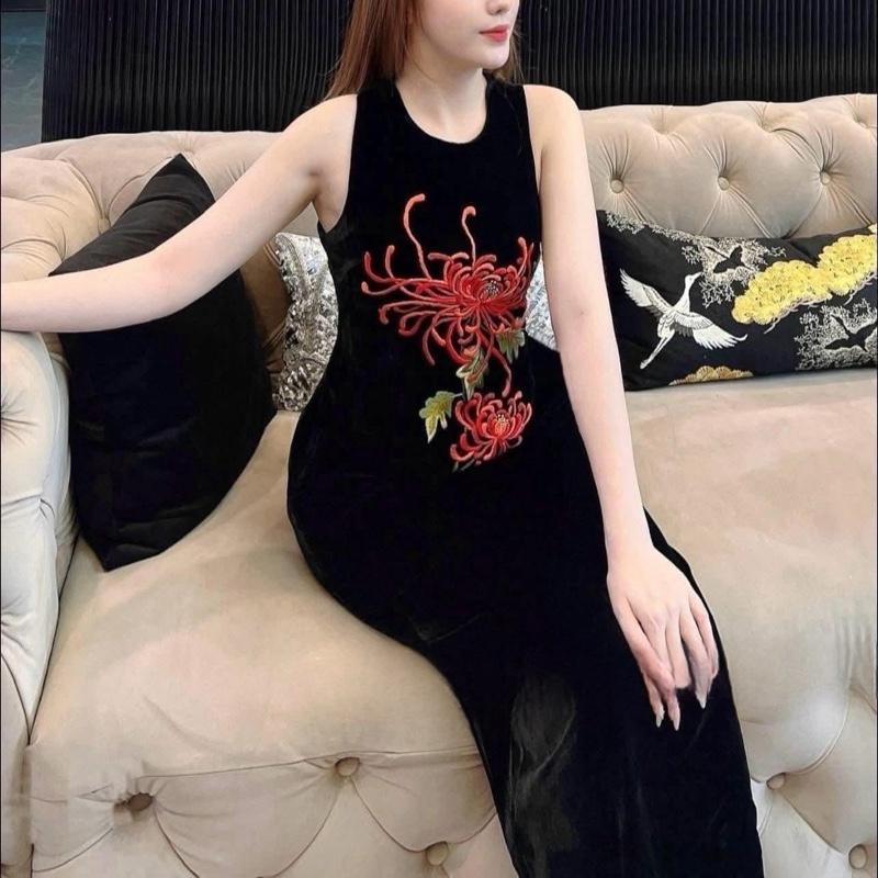 Váy Nhung Thêu Hoa Cúc Đỏ