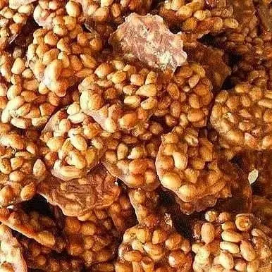 Ampyang Kacang Gula Jawa 1kg Enting-Enting Kacang Manis Legit Gula Jawa Asli Jajan Jadul Kacang Manis Gula Merah 2