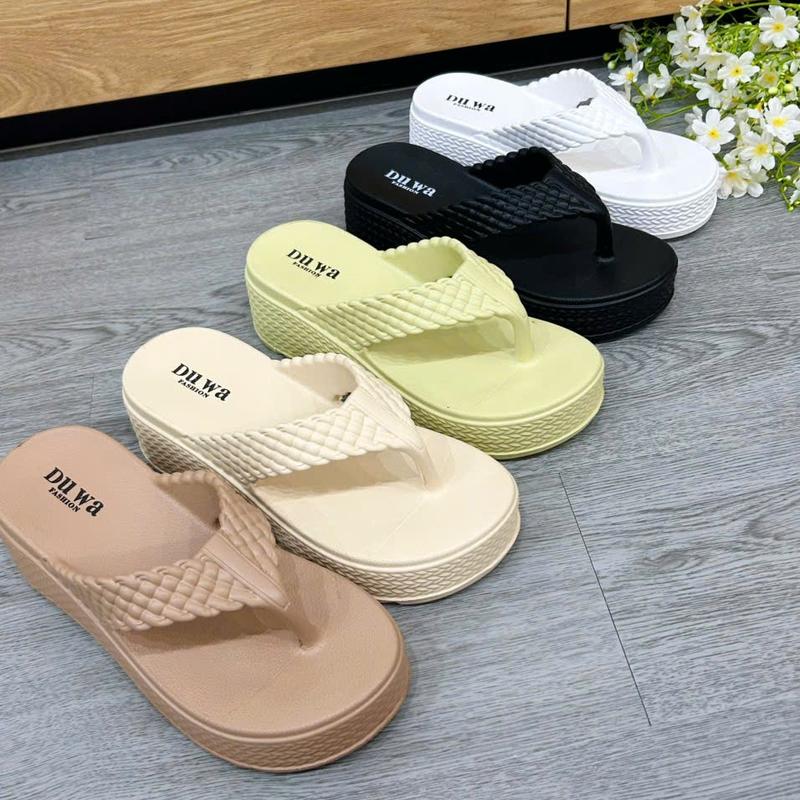 Dép kẹp đế cao 6 phân DH362-1 nhựa đúc Duwa quai dập hoa văn nổi không xì xẹp không thấm nước