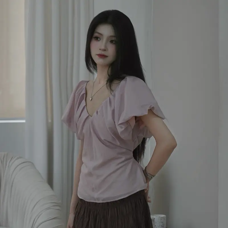 Áo kiểu cổ V, tay phồng, có dây buộc eo lưng KIMI | BigBuy360 - bigbuy360.vn